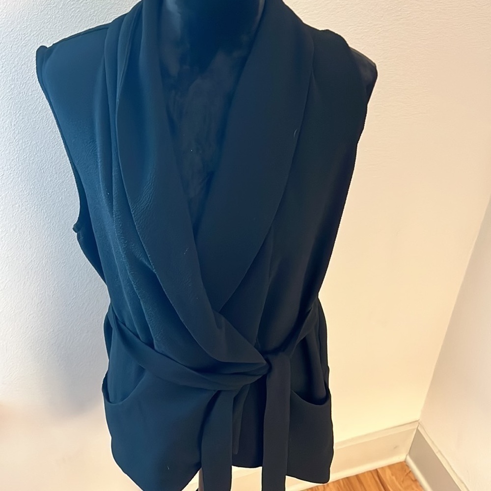 Eliane Rose black‎ belted long vest Sz M cascade front pockets